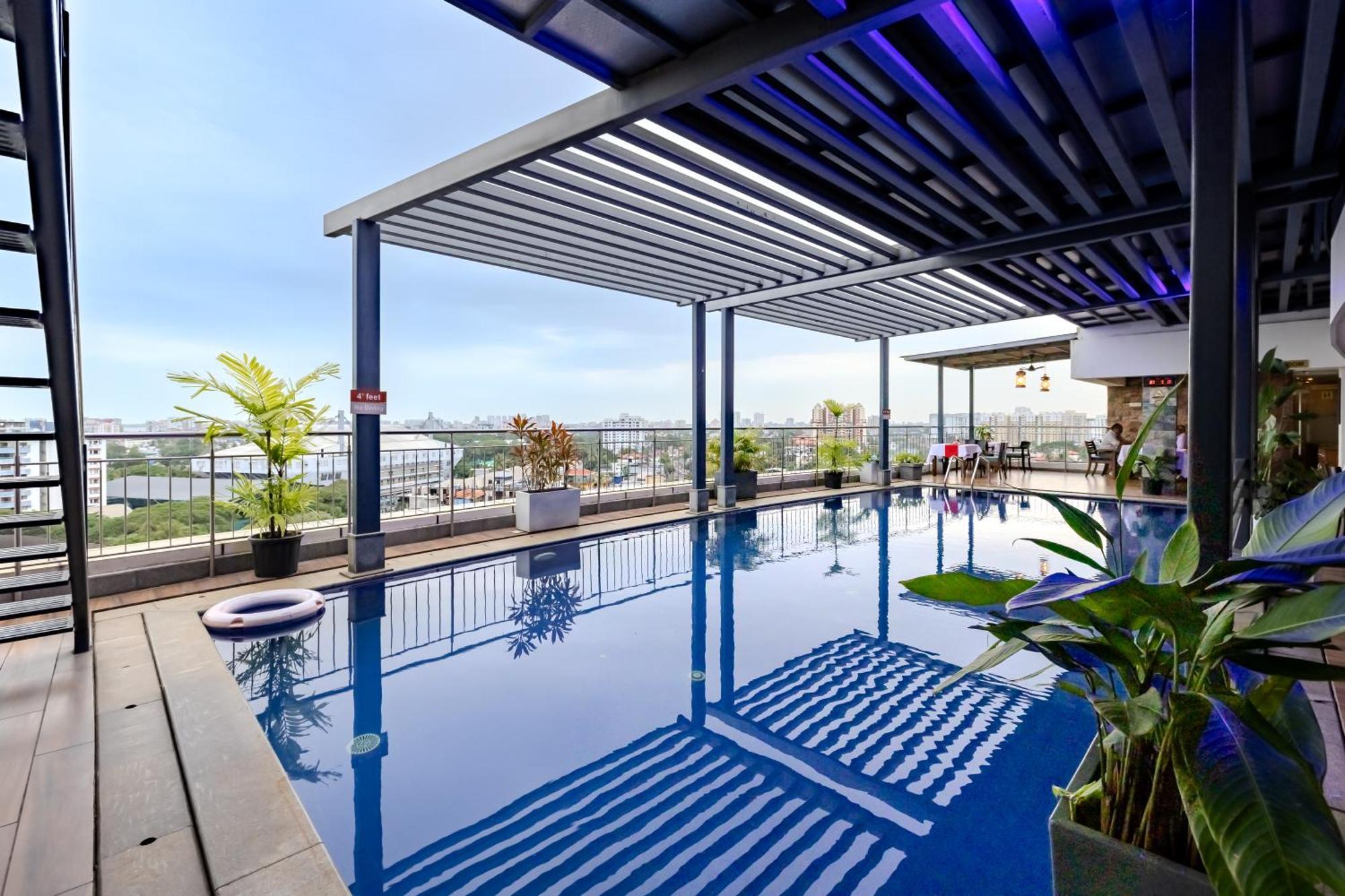 Olive Downtown Hotel Kochi Exterior photo